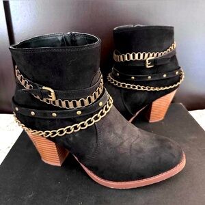 JustFab Kualeah Boots, 8.5, Black